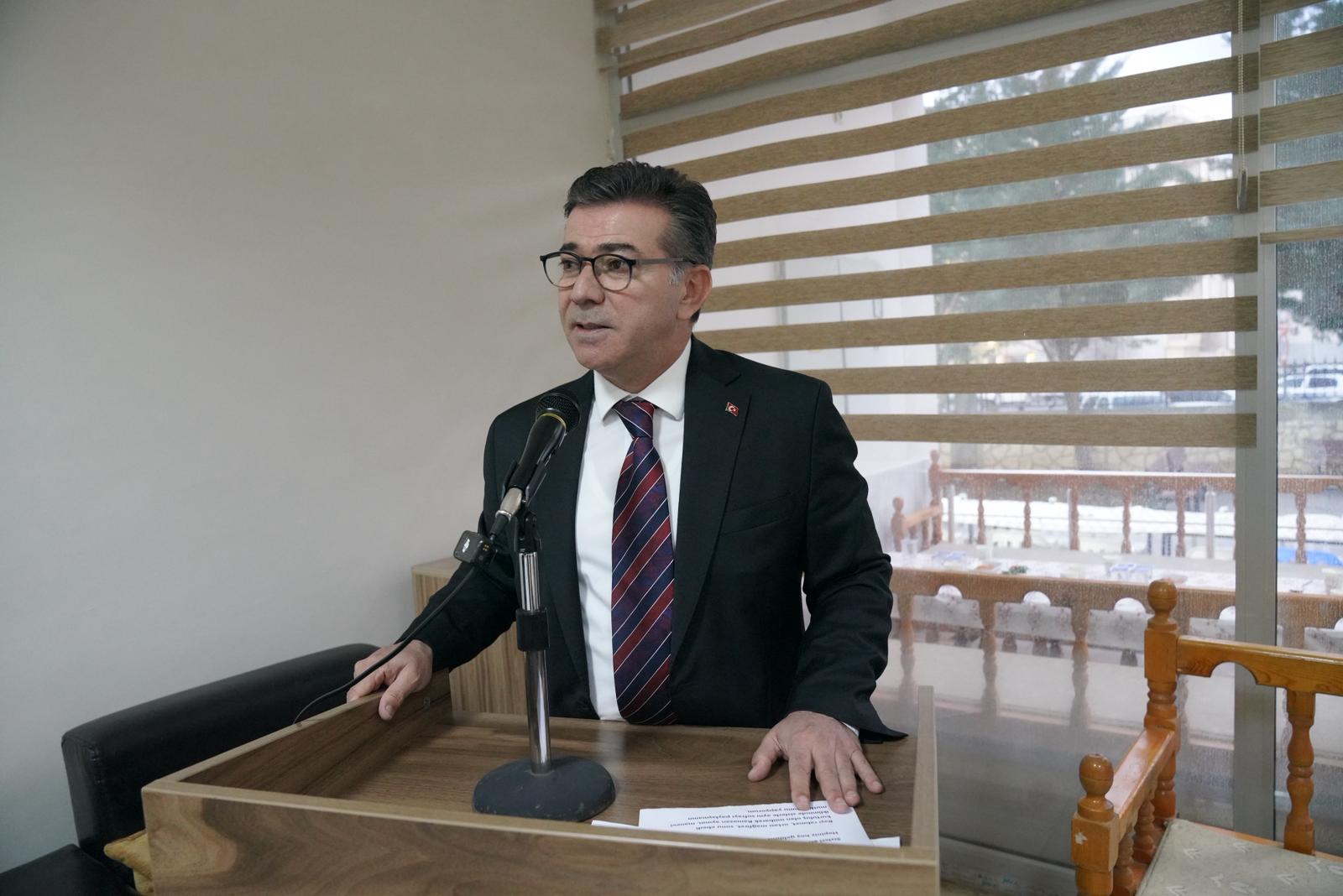 Milletvekili Dusak ile Başkan Bucak, Muhtarlarla İftarda Buluştu